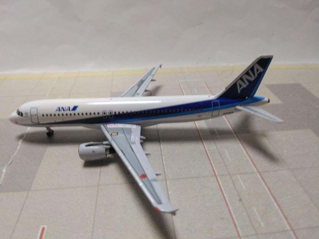Amazon | 1/400 ANA全日空 エアバス A320 ANAタイトル | プラモデル 通販